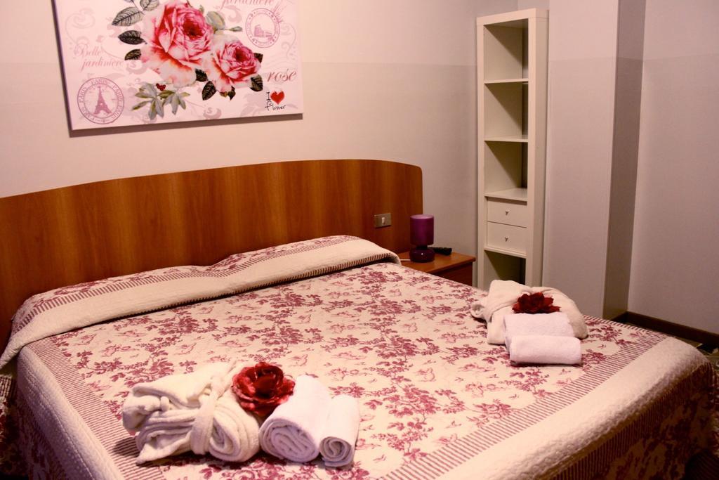 Antica Brianza Alloggi Bed and Breakfast Bergamo Camera foto
