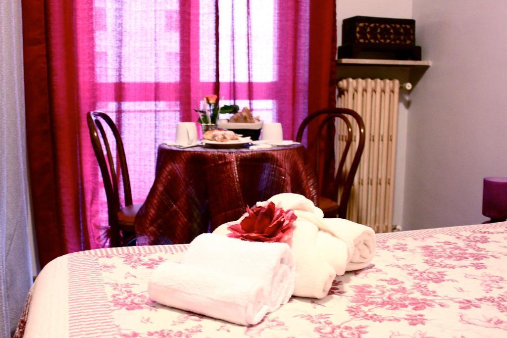 Antica Brianza Alloggi Bed and Breakfast Bergamo Camera foto
